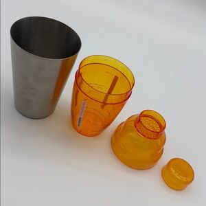 Contreau Vintage Shaker